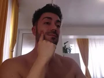 Chaturbate julianroyce is Freechat julianroyce — Thumb up ! make me cum hard #muscle #cum #masturbate #ass #newmodel