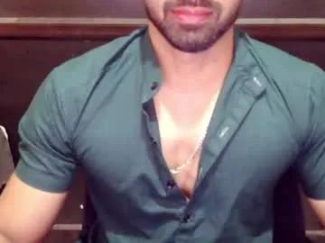 Freechat kaku69696 on Chaturbate