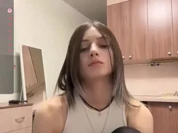 Freechat karensimilton on Chaturbate
