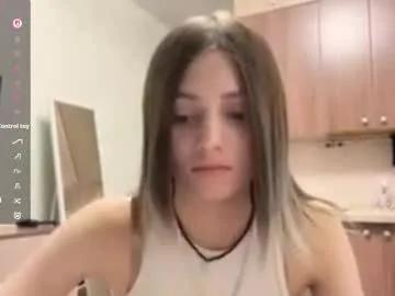Freechat karensimilton on Chaturbate