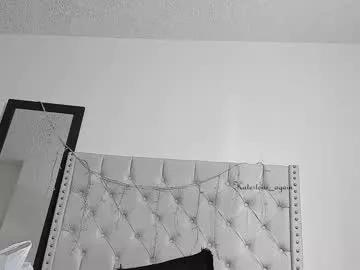 Freechat katestone_again on Chaturbate