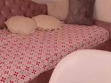 Freechat kattyallure on Chaturbate