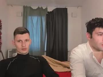 Freechat kevin_hornyyy on Chaturbate