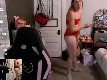 Freechat kierbearkisses on Chaturbate