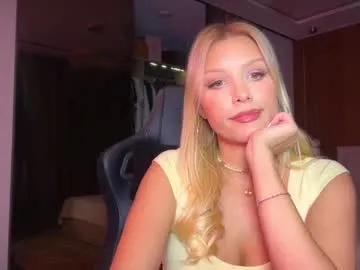 killer__tits — Strip Show [3500 tokens remaining]