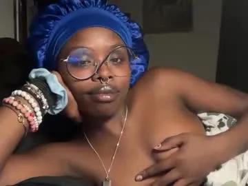 Freechat kinkycoupleinteracial on Chaturbate