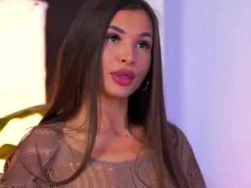 Freechat kyssaraplay on Chaturbate