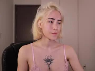 Freechat laliwhite on Chaturbate
