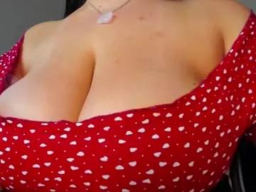 Freechat lannasantiago on Chaturbate