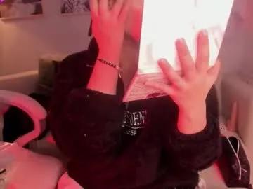 lara_madisson on Chaturbate 