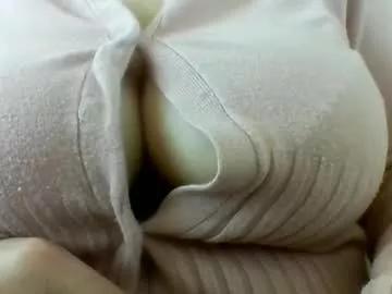 Freechat layannalea on Chaturbate