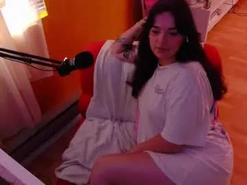 Freechat learaypie on Chaturbate