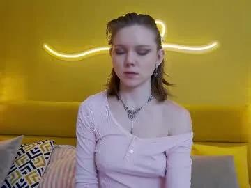 Freechat lessysweety on Chaturbate