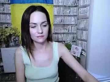 lina_star_s — stand doggy 3 min [450 tokens remaining] #teen #milf #curvy #ukraine #natural