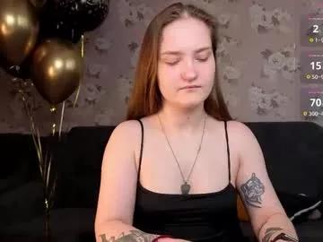 Freechat linadevinecam on Chaturbate