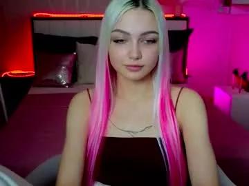 linalirian on Chaturbate