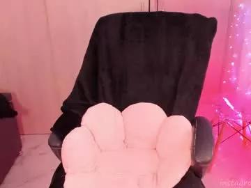 Freechat littl3_bunnyy on Chaturbate