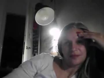 Freechat little_heart_andreea on Chaturbate