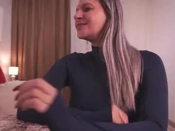 Freechat little_heart_andreea on Chaturbate