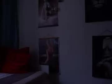 Freechat little_heart_andreea on Chaturbate