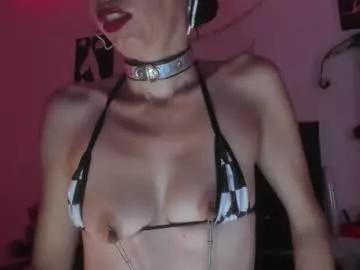 little_nauughty2 on Chaturbate