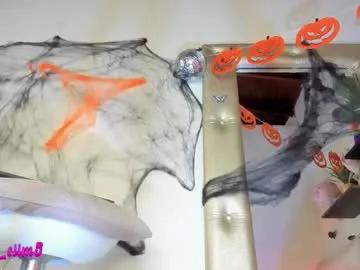 Private little_red_18 on Chaturbate