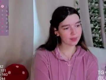 little_teya on Chaturbate