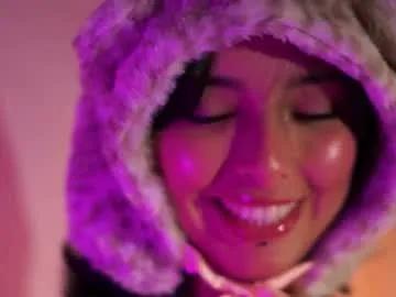 little_vel on Chaturbate