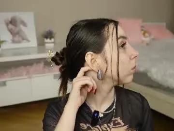 Freechat lornaelin on Chaturbate