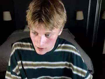 Freechat louie_evans on Chaturbate