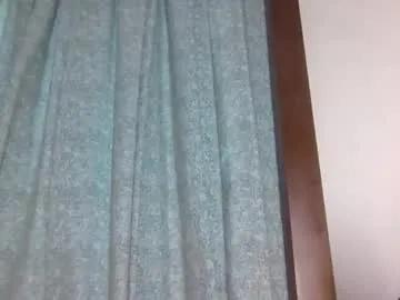 Freechat lovelbrownie on Chaturbate