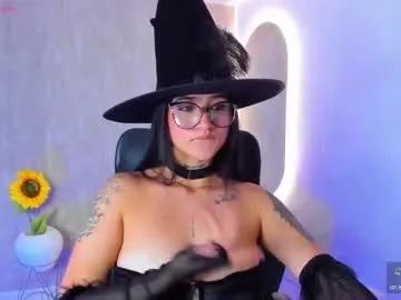 luanabonasx on Chaturbate