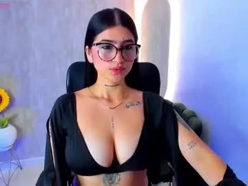 luanabonasx on Chaturbate