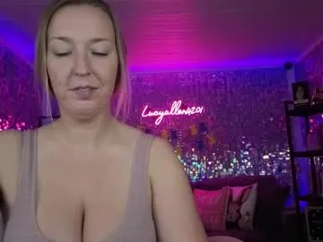 lucyallen4201 room chat