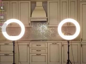 Freechat lynettedendy on Chaturbate