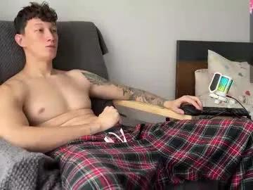 Freechat lyon_power_ on Chaturbate