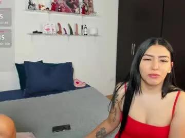 Freechat marianaandvalen on Chaturbate