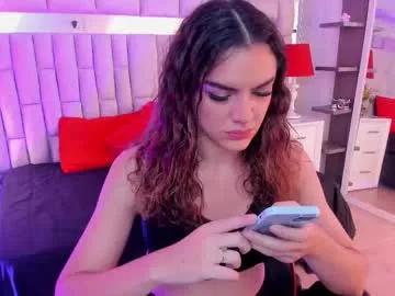 mariiahneedles on Chaturbate