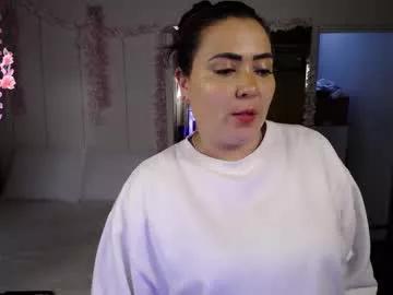 Freechat martiniella on Chaturbate