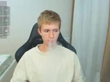 Freechat max_gen on Chaturbate