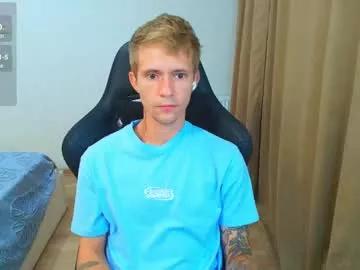 Freechat max_gen on Chaturbate