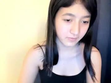 Freechat mayachka10 on Chaturbate