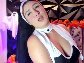 Group megan_whitee__ on Chaturbate