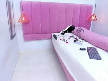 Freechat megansaenz_1 on Chaturbate