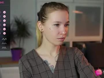 mel_collins — GOAL: U so sexyyy [483 tokens remaining] MEOW! * let's have fun together! check my /menu #feet #femdom #ahegao #findom #braces