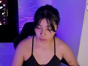 melody_black_ on Chaturbate