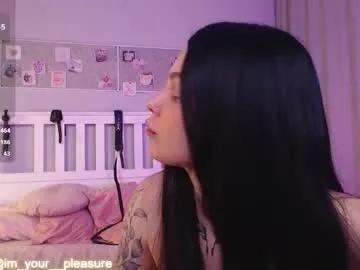 michela_fruet — GOAL: hard boobs massage [222 tokens remaining] boobs day #german #bdsm #slave #daddy #submissive