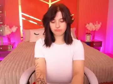 Freechat mikiikiwi on Chaturbate