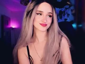 Freechat miladyjolie on Chaturbate