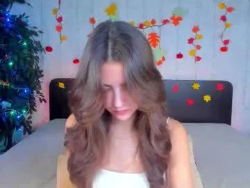 Freechat milana_crystal_ on Chaturbate